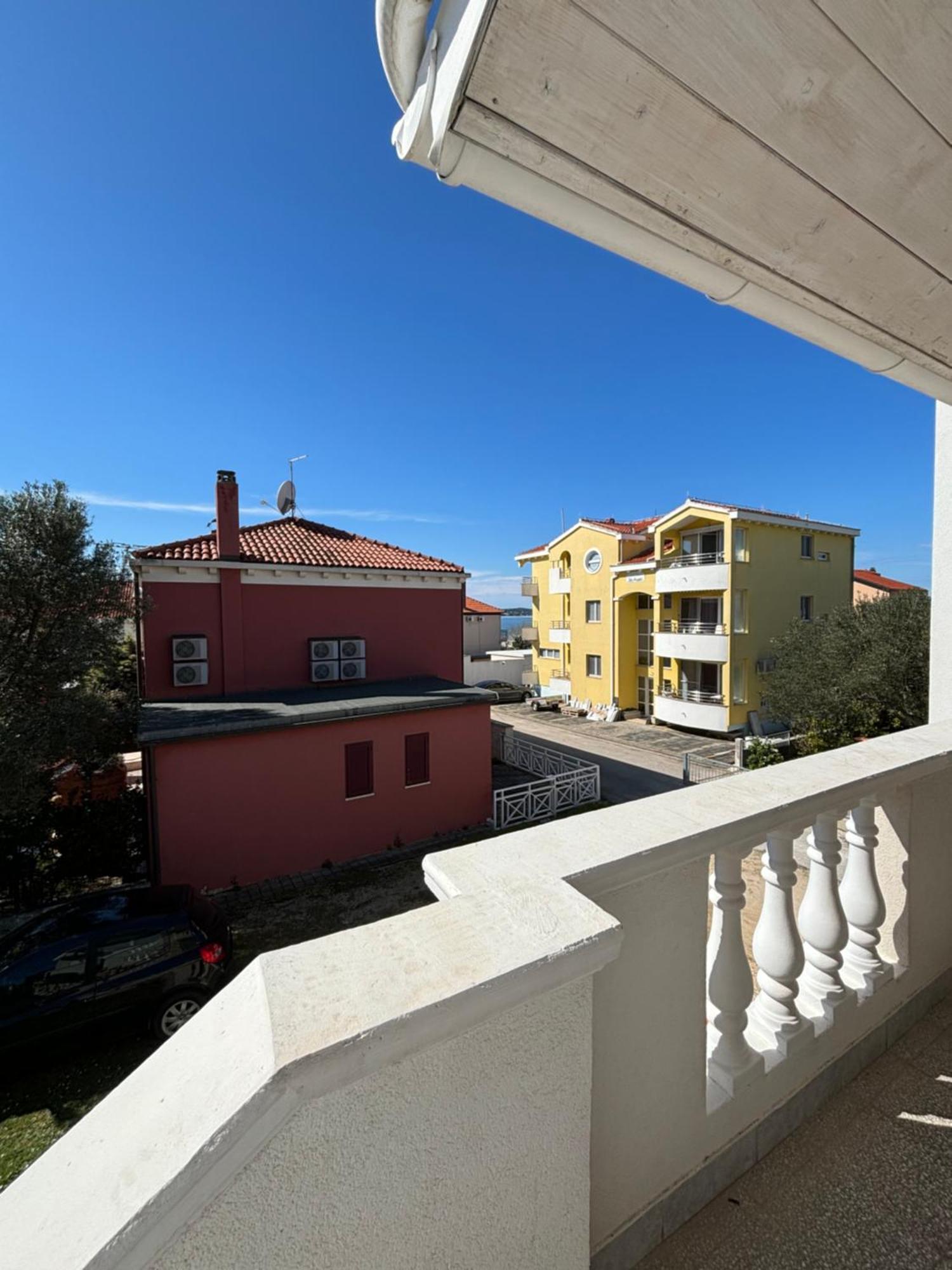 Apartments Pavic Sukošan Eksteriør billede