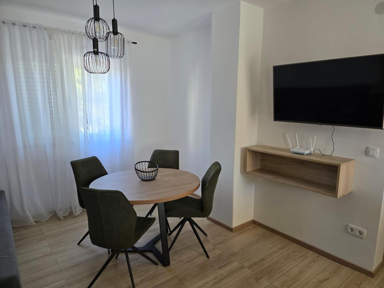 Apartments Pavic Sukošan Eksteriør billede