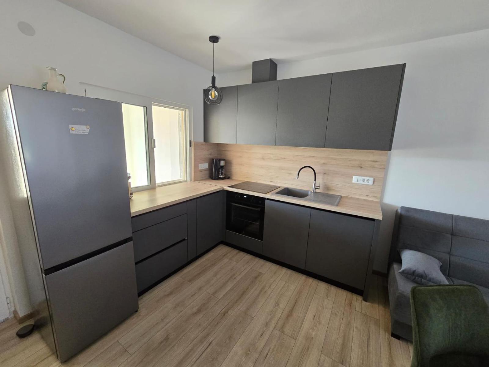 Apartments Pavic Sukošan Eksteriør billede