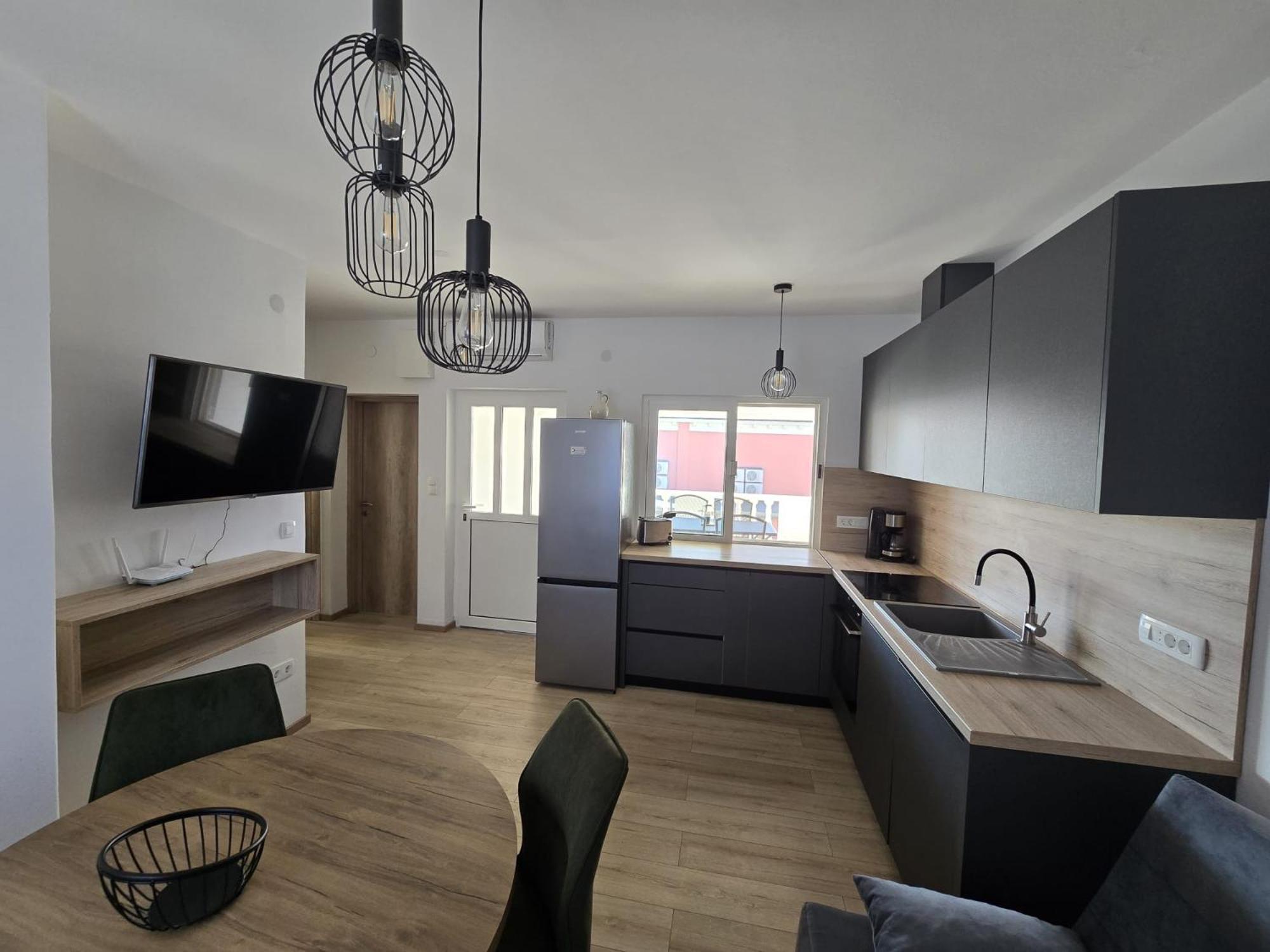 Apartments Pavic Sukošan Eksteriør billede