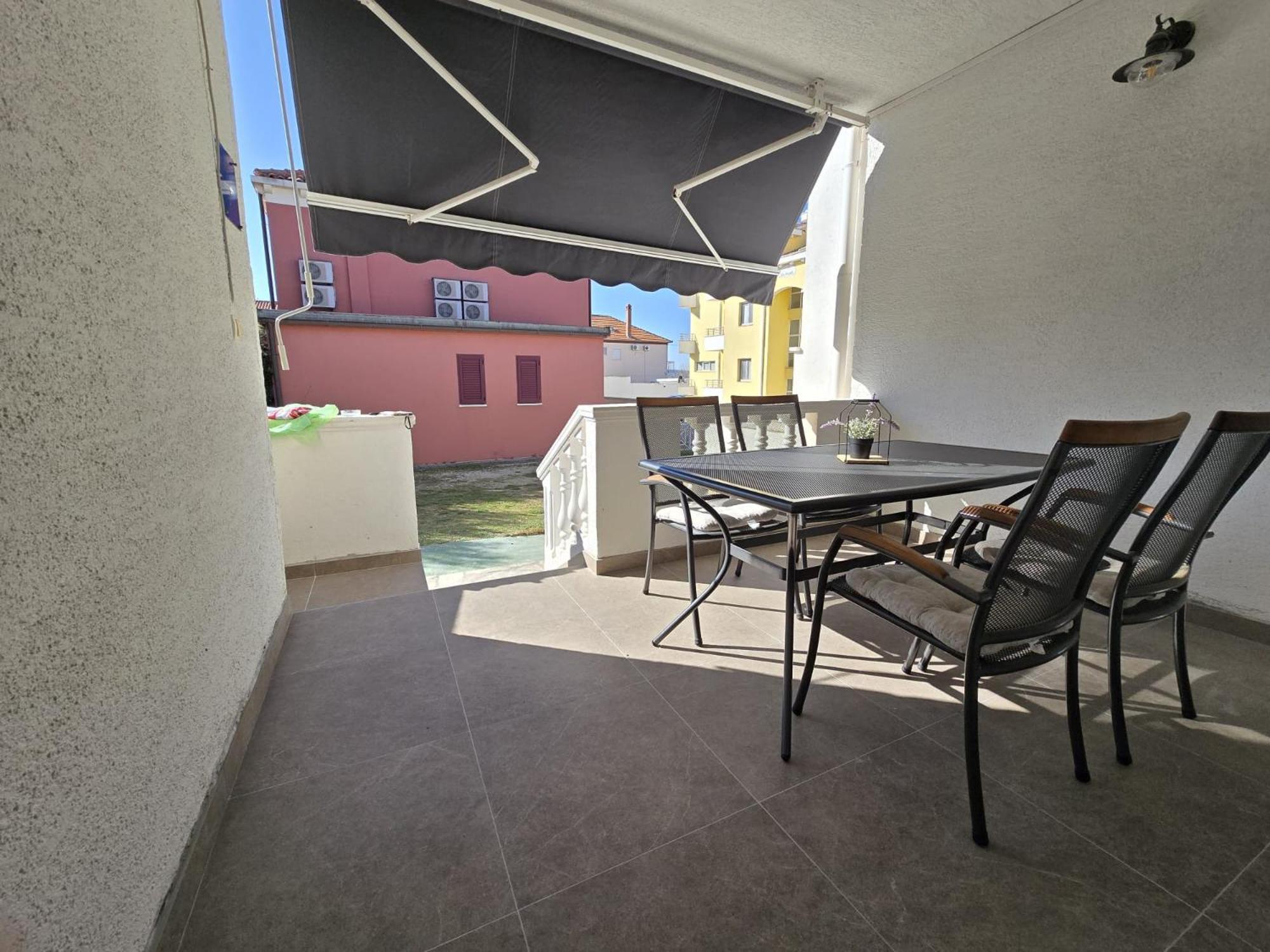 Apartments Pavic Sukošan Eksteriør billede
